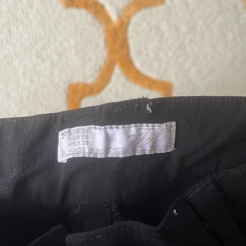 Form Fitting Black Pant - Picture 4 of 6